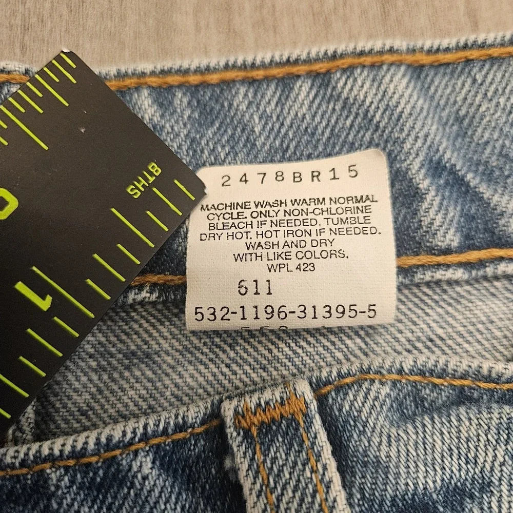 Vintage Levis Jeans Mens 36x34‎ Blue 90s Made USA Denim Pants Light 550 Relaxed